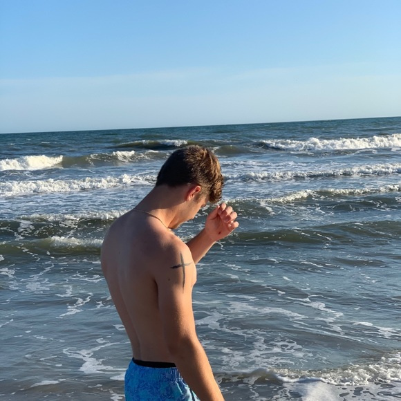 Meet your Posher, Daniel - Picture 1 of 1